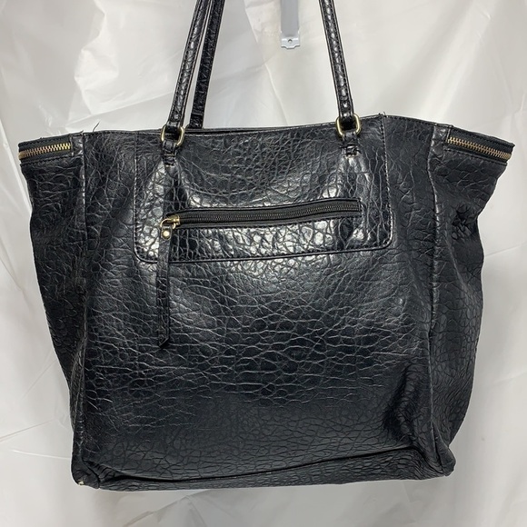 NICOLE By Nicole Miller Black Faux Debossed Leather Tote with Magnetic Snap - Picture 4 of 12
